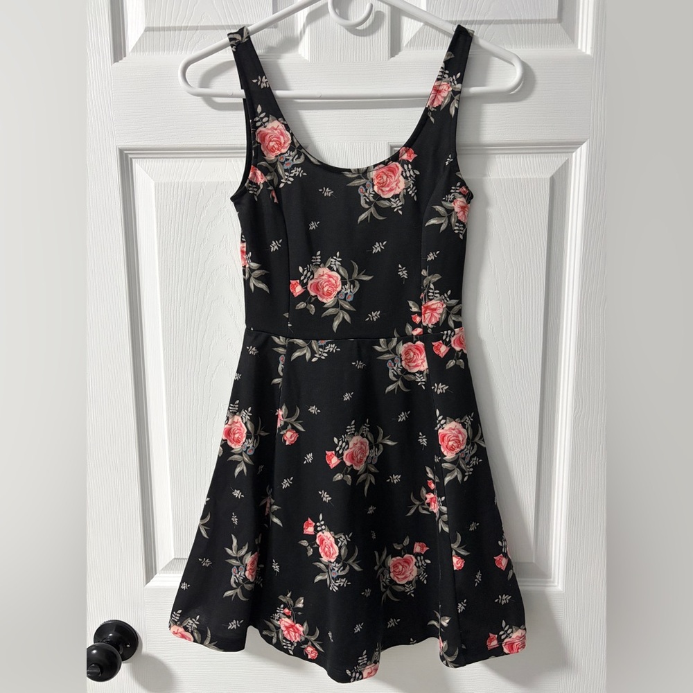 H&M Black and Pink Floral A-Line Dress (Size 4)